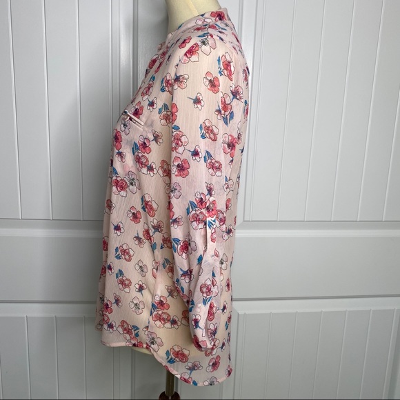 5/$25! Kut from the Kloth floral jasmine blouse size XS - Picture 2 of 4